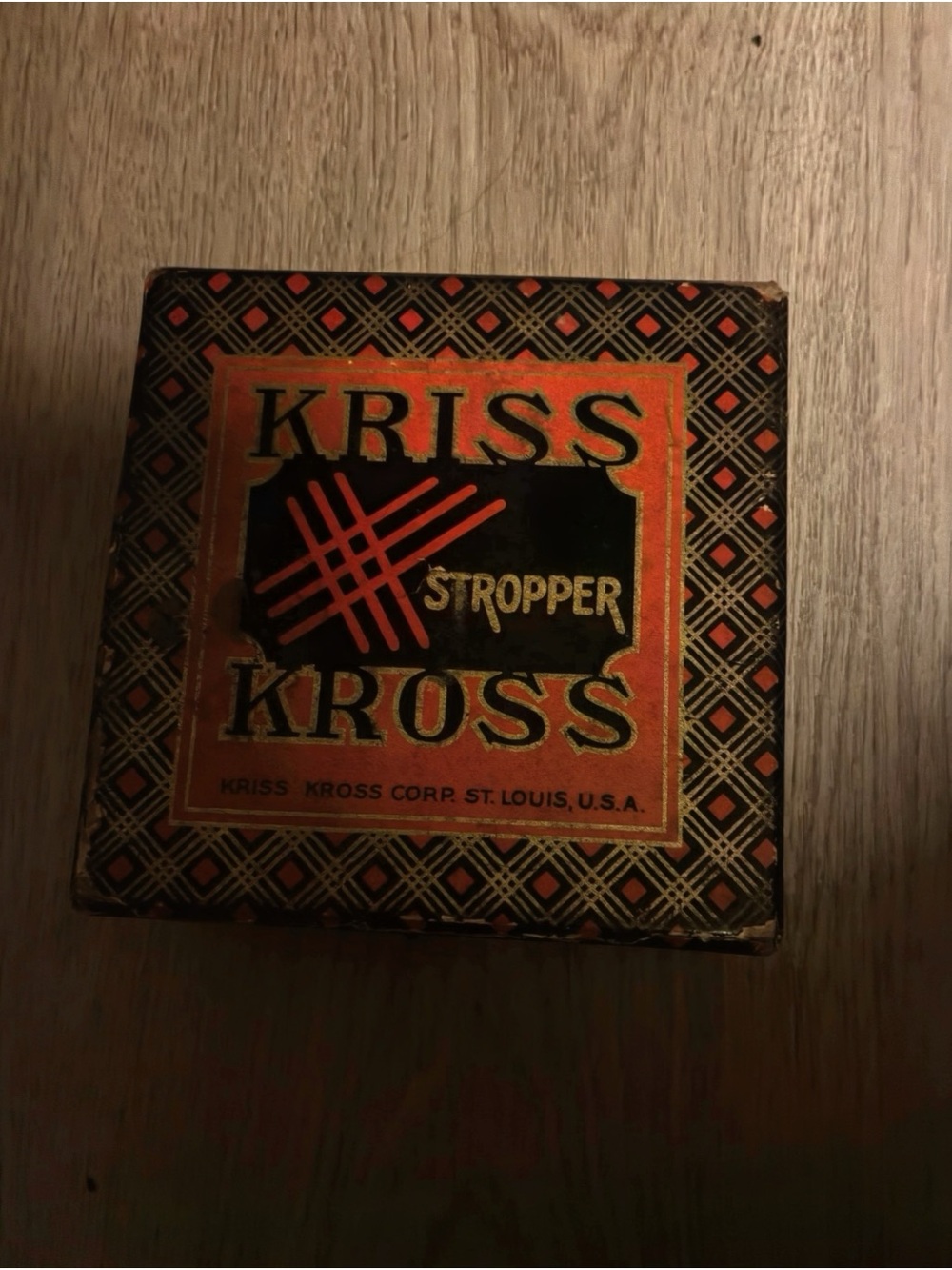 Kriss Kross Stropper and Razor Black and Red Men's Shaving Accessory